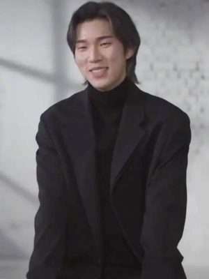 All Of Us Are Dead Yoon Gwi Nam Black Blazer