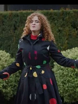 Alternative view of Zoey’s Extraordinary Playlist Bernadette Peters Coat