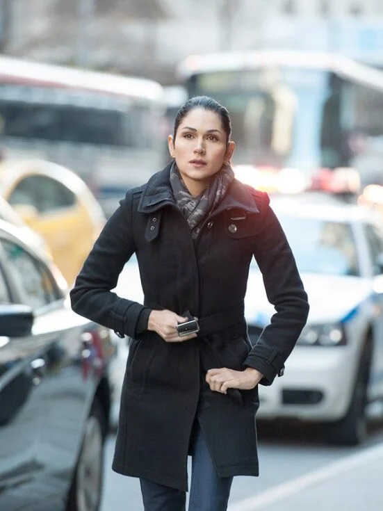 Power Angela Valdes Coat