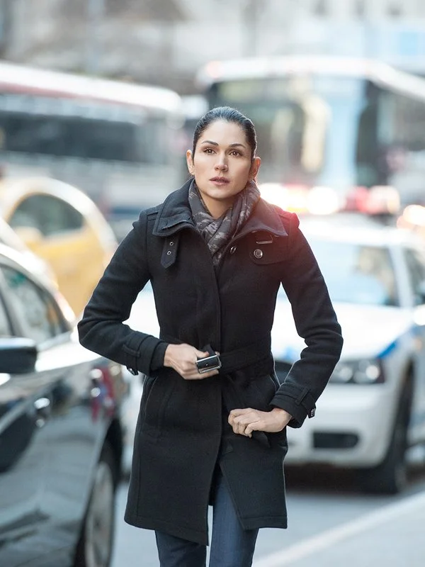 Power Angela Valdes Coat