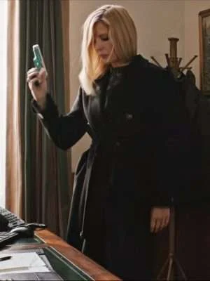 Yellowstone S04 Kelly Reilly Black Trench Coat