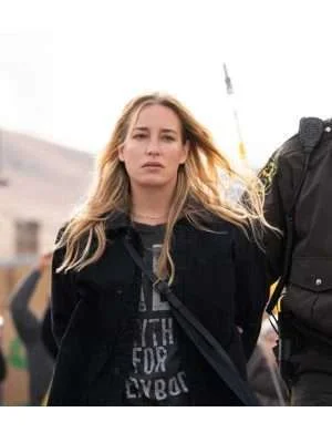 Summer Higgins Yellowstone S04 Black Coat