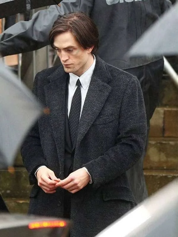 The Batman 2022 Bruce Wayne Coat - Image 2