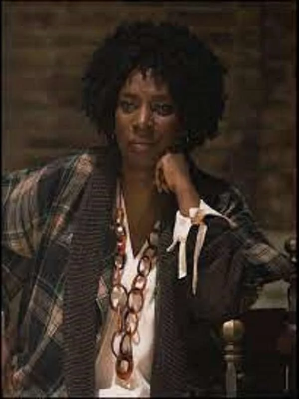 A Discovery Of Witches Agatha Wilson Plaid Coat - Image 3