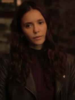 love-hard-natalie-bauer-black-jacket