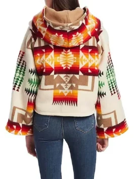 yellowstone-beth-dutton-white-poncho-coat