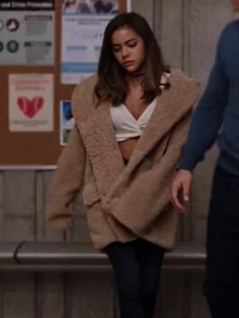 Ginny & Georgia S02 Ginny Miller Shearling Coat