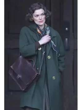 boston-strangler-loretta-mclaughlin-green-coat