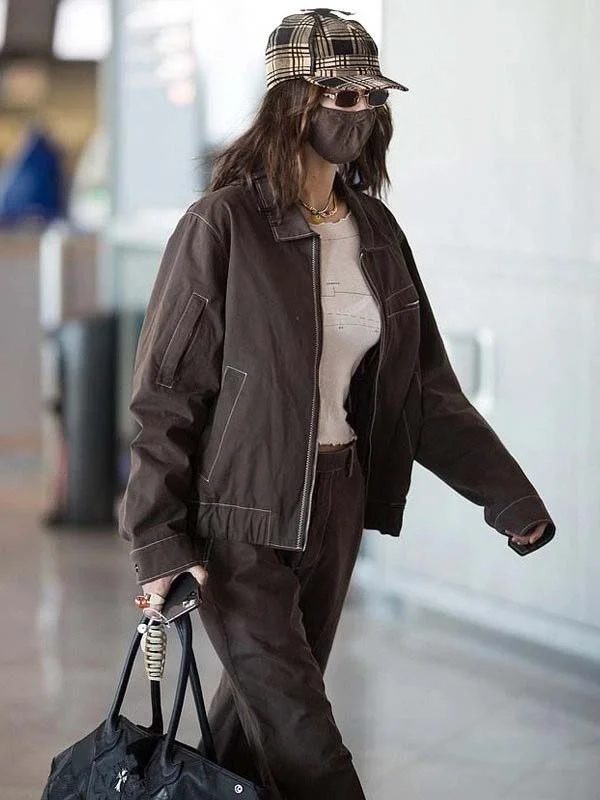 Airport Look Bella Hadid Brown Jacket