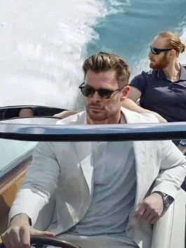 Escape From Spiderhead 2022 Chris Hemsworth White Blazer