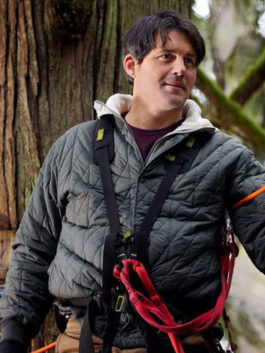 A Winning Team 2023 Kristoffer Polaha Quilted Jacket