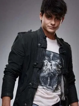 gotham-knights-2023-tyler-dichiara-black-jacket