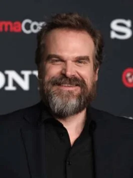 Gran Turismo 2023 David Harbour Blue Blazer