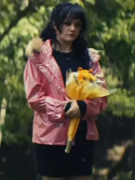 the-good-mother-2023-young-woman-jacket