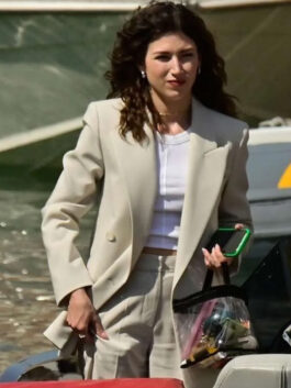 Lift 2023 Úrsula Corberó White Blazer