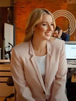 Love Hacks 2023 Annie Clark Pink Blazer
