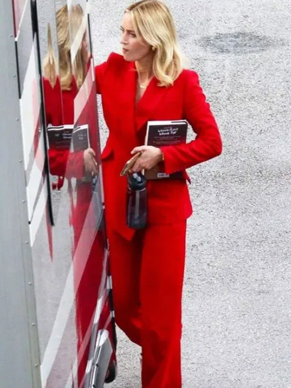 Pain Hustlers Emily Blunt Red Blazer
