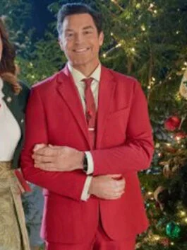 Ms. Christmas Comes To Town Travis Blazer