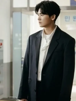 strong-girl-nam-soon-ahn-min-hyeok-coat