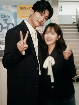 strong-girl-nam-soon-ahn-min-hyeok-coat