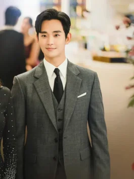 Kim Ji-won Grey Suit