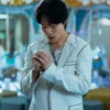 Ryu Jun Yeol White Blazer