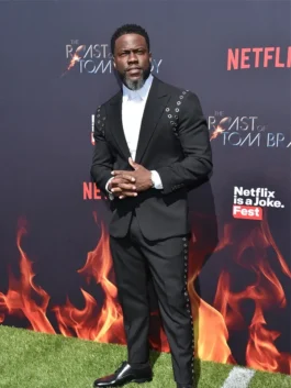 The Roast of Tom Rob Kevin Hart Blazer