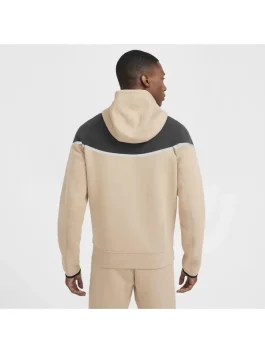 Back view of cream and black Nike Tech reflective fleece tracksuit for men.