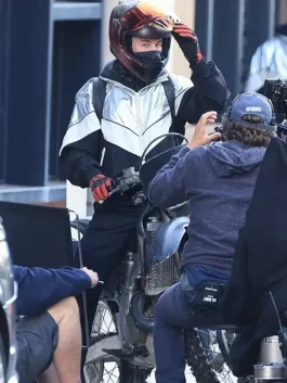 Grey and black casual jacket Barry Keoghan Crime 101 style, perfect for everyday fashion wear.