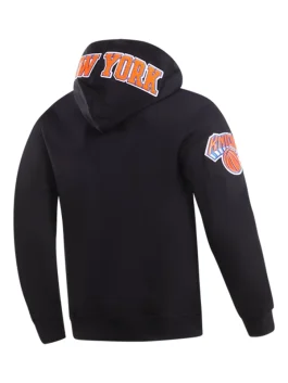 Men’s Knicks zip hoodie with bold print