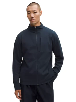Men’s Lululemon Sojourn Jacket blue front