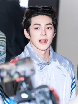 Adidas Keonho Cortis Old School Windbreaker Jacket in a professional finish with luxury blue stripe details.