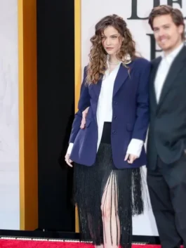 The Devil Wears Prada 2 Barbara Palvin Blazer showcasing professional wool grain and luxury tailored design.