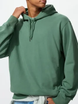 Uniqlo Sweat Pullover Hoodie in professional multicolor finish with luxury full length sleeves.