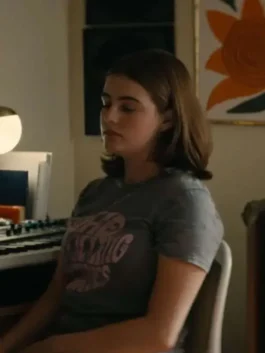 Hannah Wells Off Campus Grey T Shirt as Ella Bright in soft grey fabric with a Rolling Stones graphic and a clean round neck pullover everyday build.
