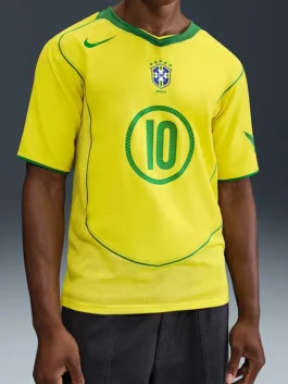 Nike x Ronaldinho Brazil 2004 Total 90 Reissue Jersey