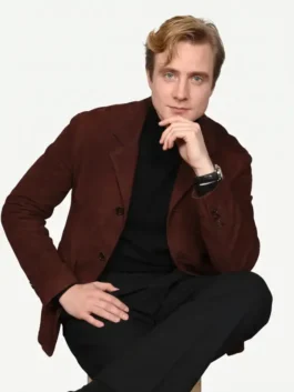 Henry Ashton A Knight of the Seven Kingdoms Brown Blazer Look